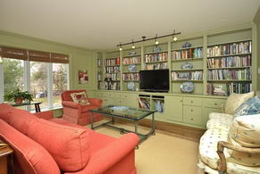 Library - Country homes for sale and luxury real estate including horse farms and property in the Caledon and King City areas near Toronto